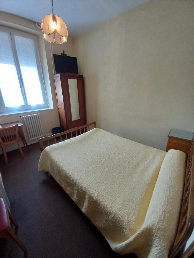 Hotel Helios Lourdes Bagian luar foto