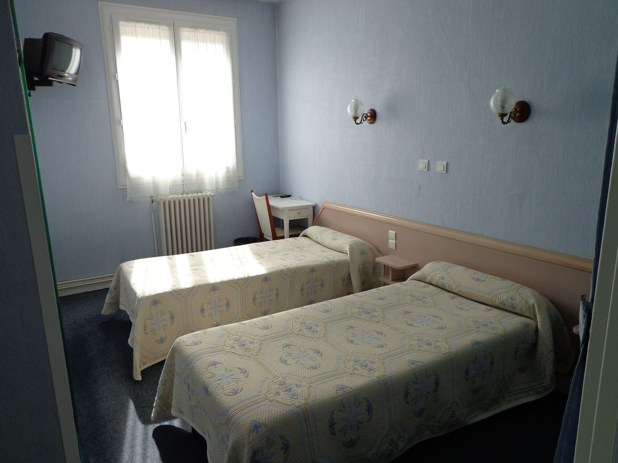 Hotel Helios Lourdes Bagian luar foto